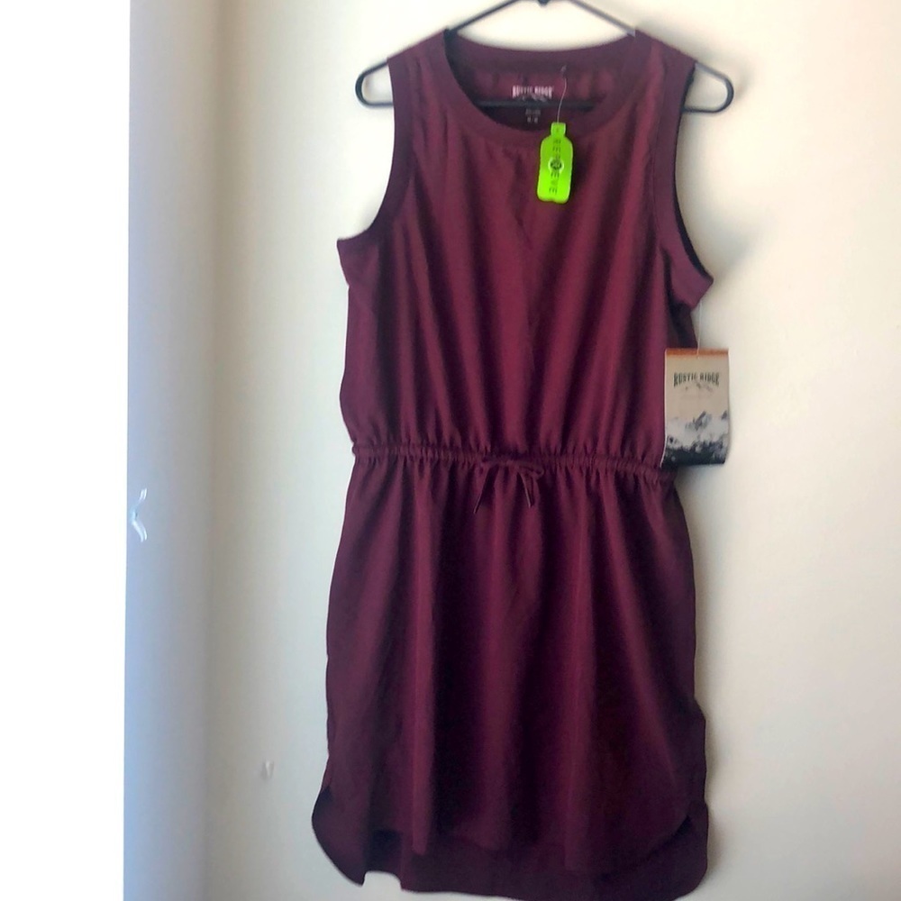 NWT rustic ridge burgundy quick dry dress
